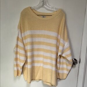 Croft & Barrow Women's Yellow and White Striped Sweater